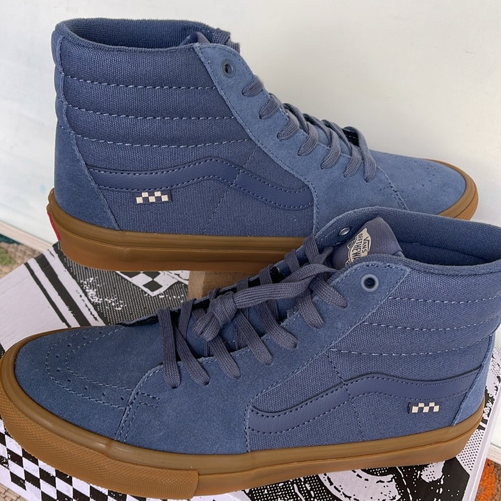 Vans WMNS Skate Sk8-Hi Vintage Blue/Gum
VN0A5FCC0QZ Sneakers - Picture 7 of 16